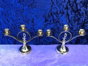 【キリスト】三灯立金燭台　１対