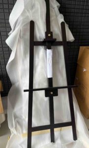 木製イーゼル（ダークブラウン）