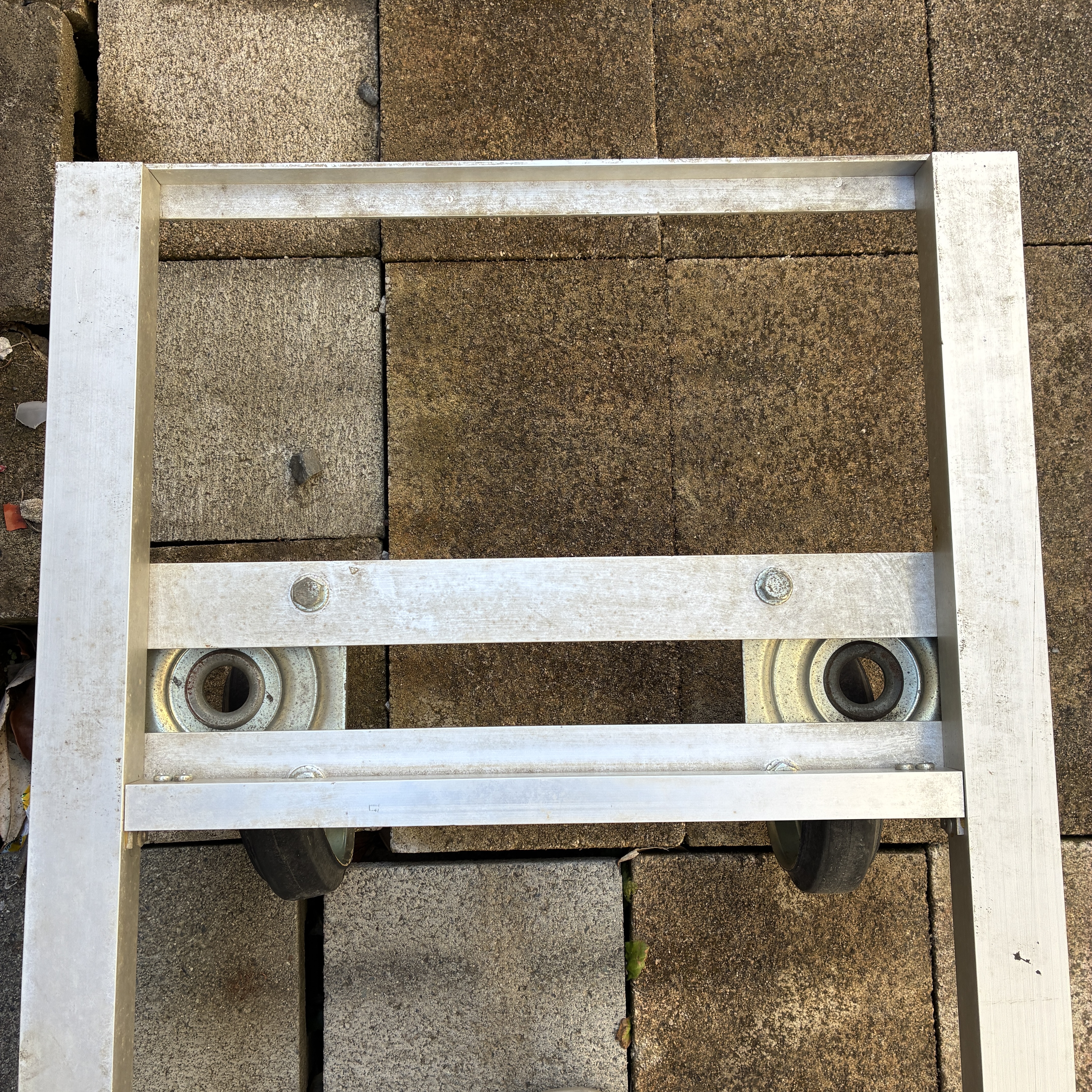 アルミキャスター棺台 ② - 画像 (7)