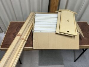 プラ薄型名札枠　白　名札棒　セット【引き取り可】
